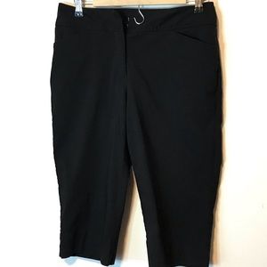 Apt 9 Womens Size 10 Black Stretch Capris Pull on